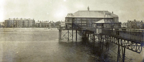 Lytham Pier Pavilion after the 1901 extension to the south side (right-hand side).