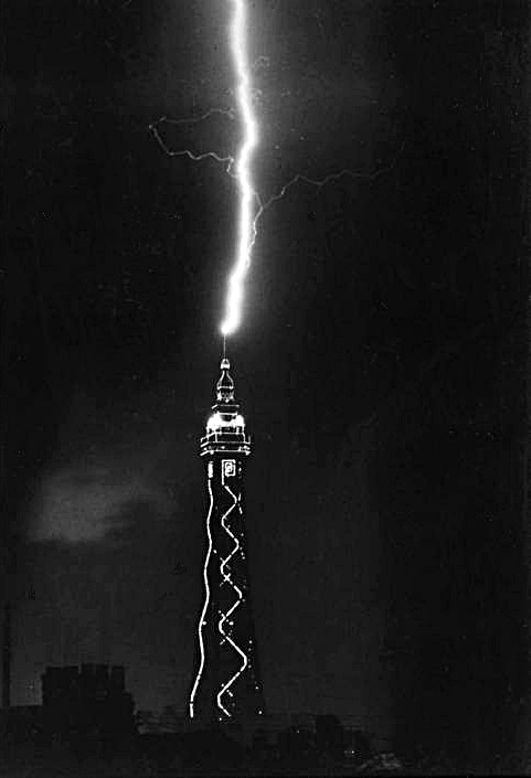 Lightning strikes Blackpool Tower, 1949.