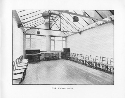 The Sports Room, Glendower Hotel, St.Annes c1930.